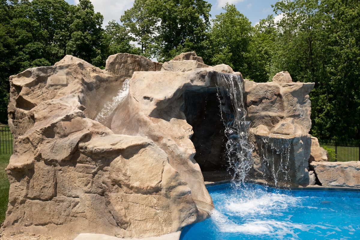 Poolside Water Features - Rock Water Slides - Waterfalls - Grottos