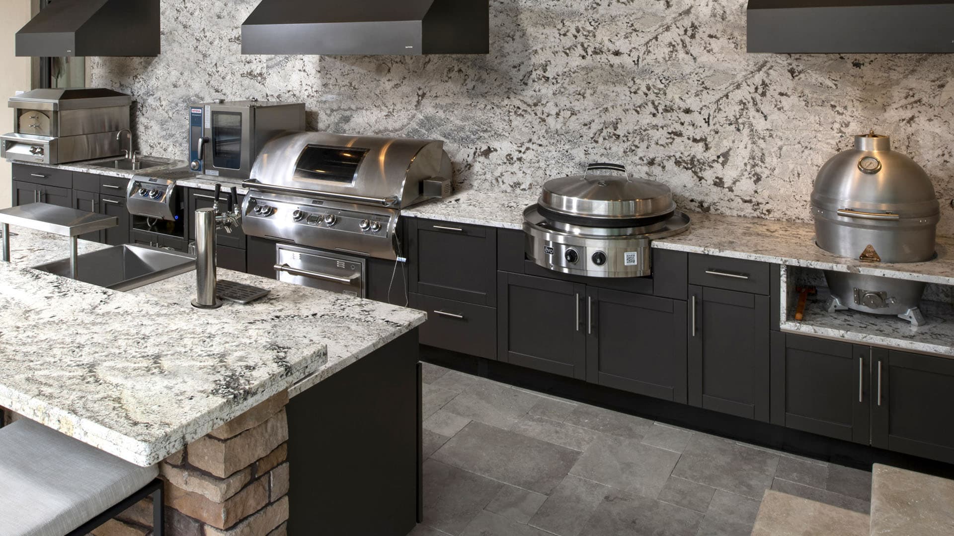 Discover the Premium Choice for Outdoor Kitchen Countertops
